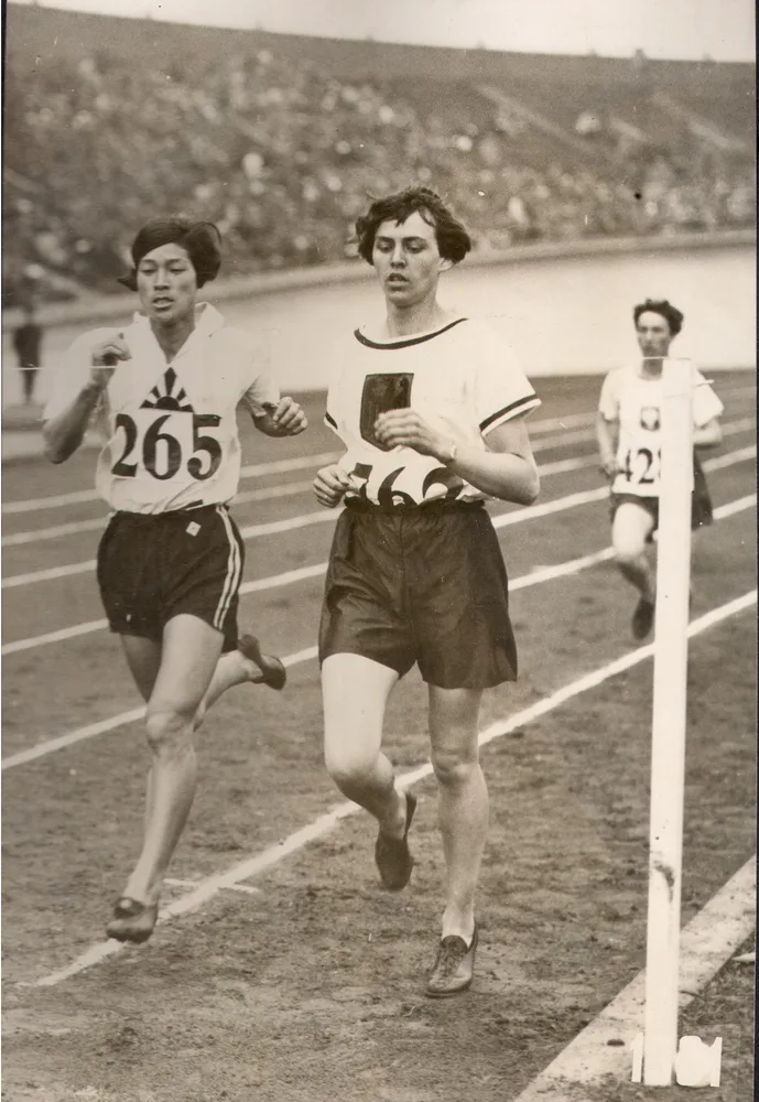 FOTO: LINA RADKE, EN LOS JJOO DE AMSTERDAM 1928